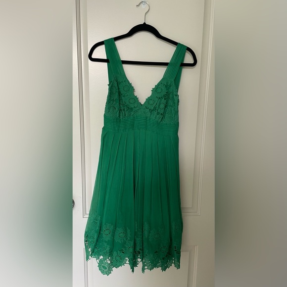 CATHERINE MALANDRINO COCKTAIL DRESS IN EMERALD GREEN SILK, SZ 8 - Picture 1 of 11